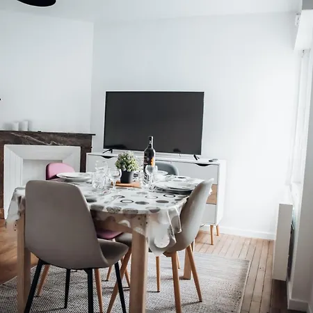 Neuf, Moderne Et Confortable!